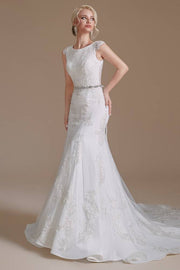 White Jewel Neck Sleeveless Mermaid Long Lace Wedding Dresses with Sash