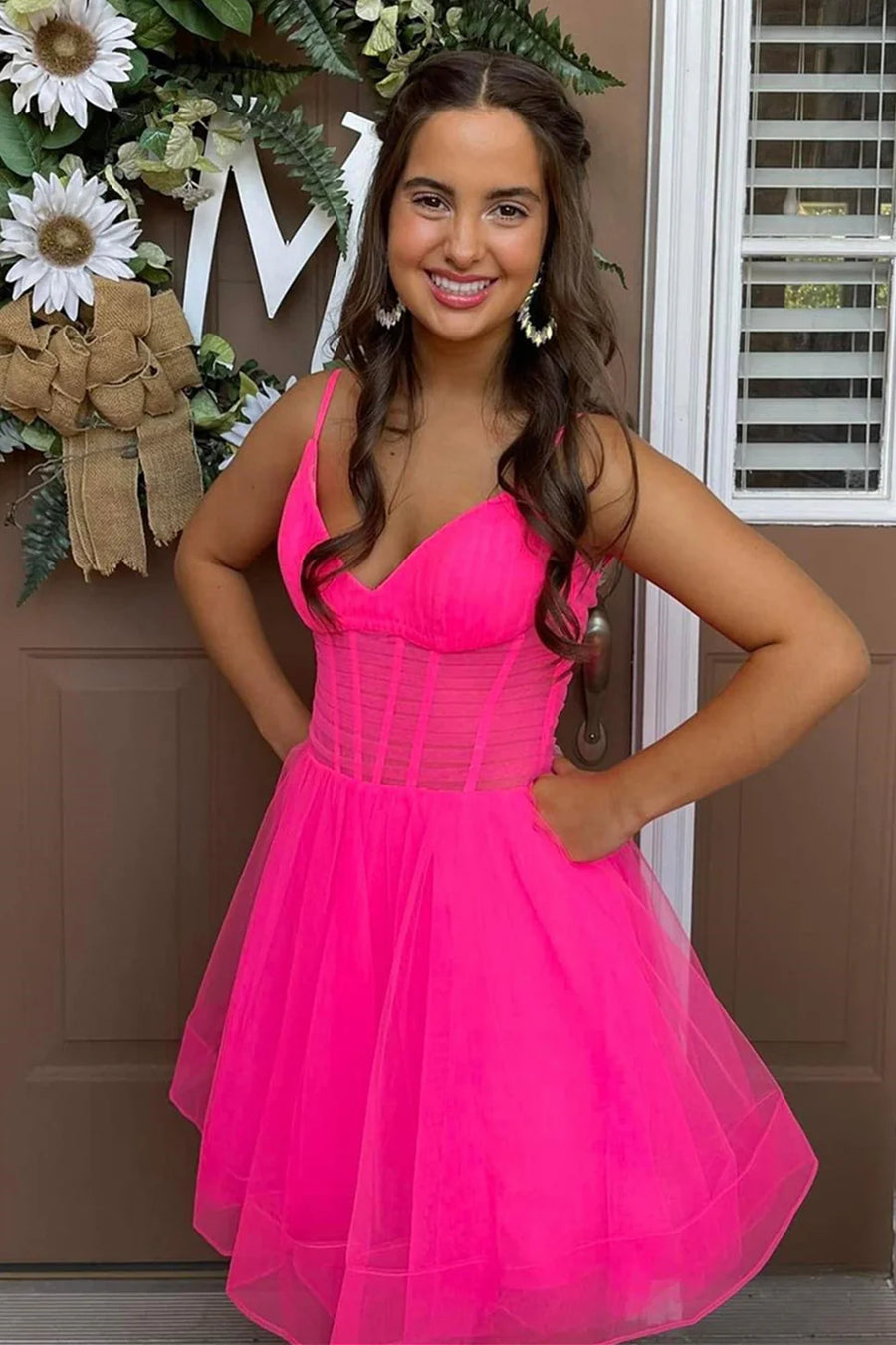 Fuchsia Spaghetti Straps A-Line Spaghetti Straps Tulle Short Homecoming Dresses