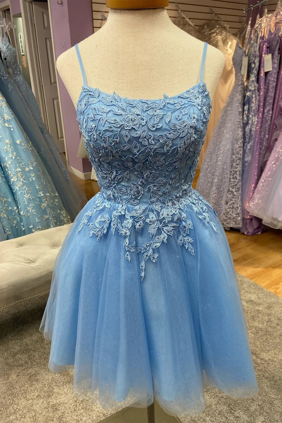 Sky Blue Spaghetti Straps A-Line Short Tulle Homecoming Dresses with Appliques