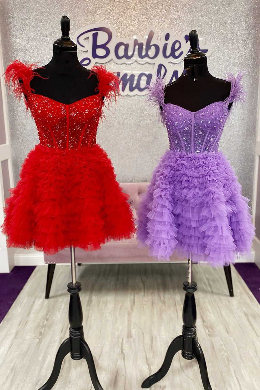 Red Beaded Off-The-Shoulder A-Line Tulle Short Homecoming Dresses with Fur