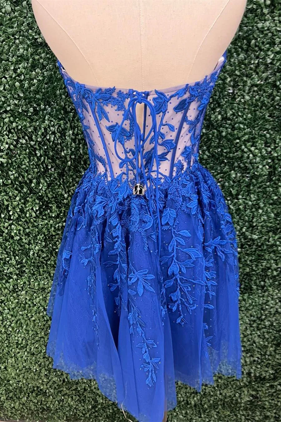 Royal Blue Sweetheart Strapless A-Line Short Tulle Homecoming Dresses with Appliques