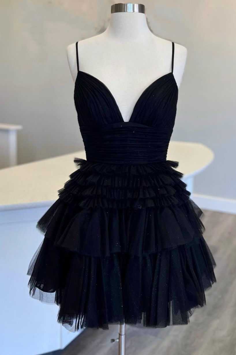 Black Tiered Spaghetti Straps V-Neck A-Line Tulle Short Homecoming Dresses