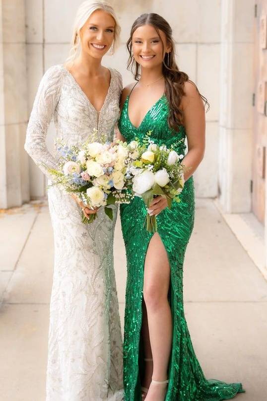 Emerald Long Mermaid V-Neck Sequined Party Dresses with Slit