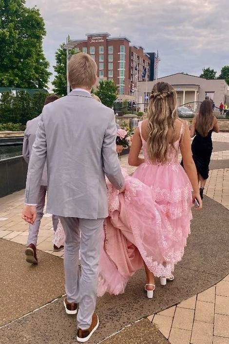 Blushing Pink Tiered Off-The-Shoulder Tulle Party Dresses