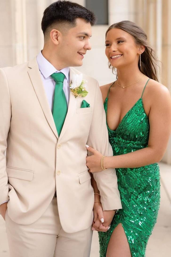 Emerald Long Mermaid V-Neck Sequined Party Dresses with Slit