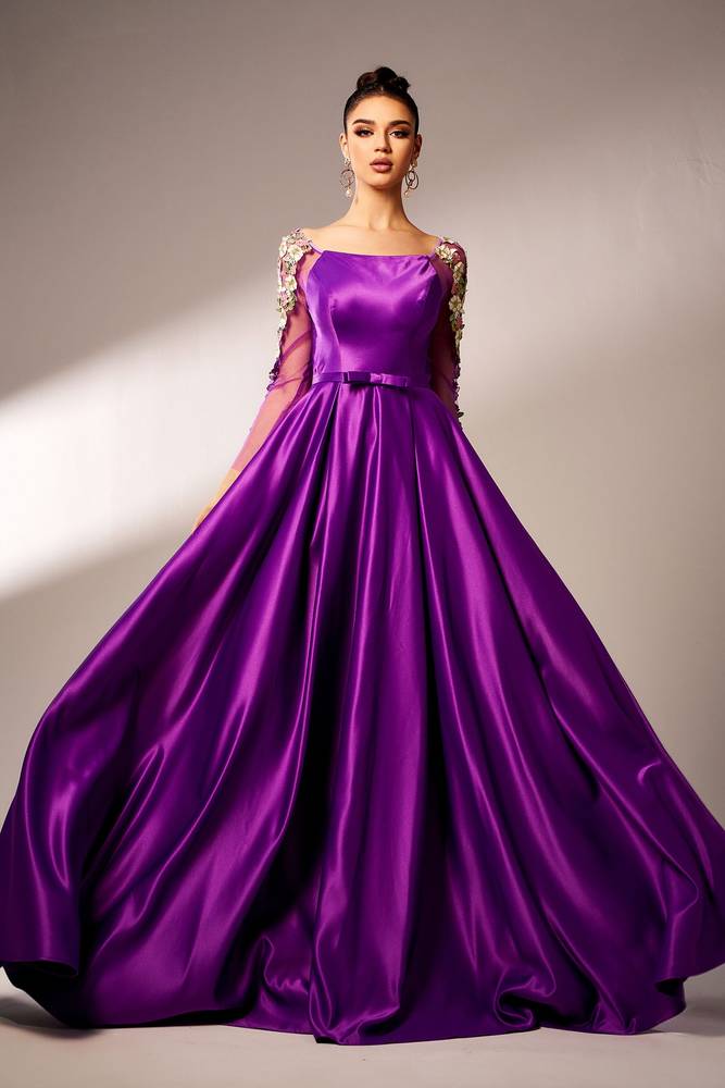 Square Neck Long Sleeves A-Line Satin Prom Dresses with Appliques