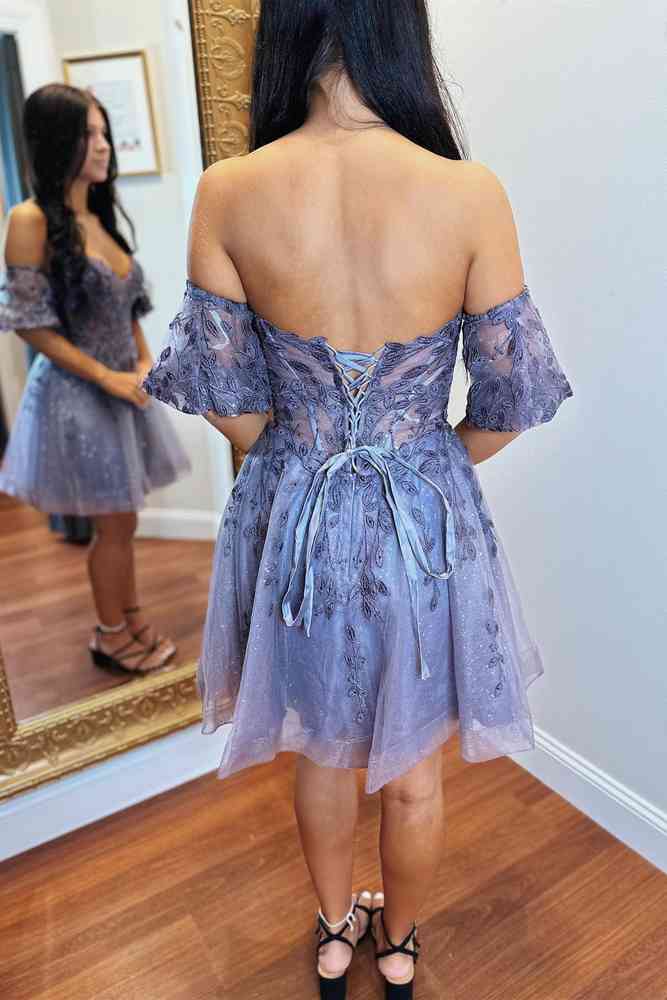 Off-The-Shoulder V-Neck A-Line Tulle Homecoming Dresses with Appliques