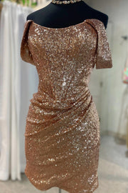 Chic Gold Sequined Off-The-Shoulder Short Homecoming Dresses with Open Back