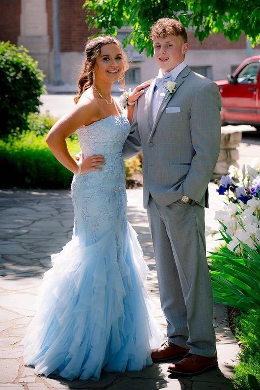 Sky Blue Floor-Length Mermaid Strapless Tulle Party Dresses with Appliques