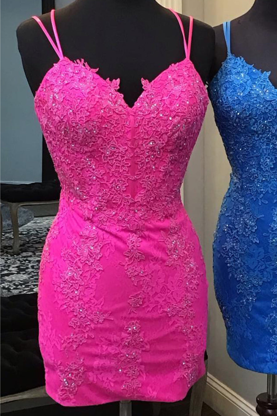 Fuchsia Criss Cross Straps V-Neck Sleeveless Sheath Short Homecoming Dresses with Appliques