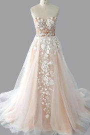 Stunning Sweetheart Strapless A-Line Long Tulle Wedding Dresses with Appliques