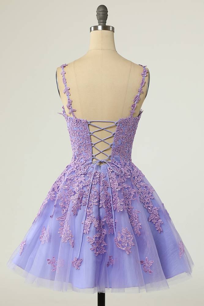 Lavender Lace-Up V-Neck A-Line Tulle Homecoming Dresses with Appliques