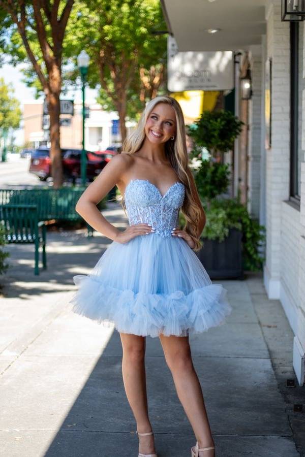 Gorgeous Sweetheart Strapless A-Line Tulle Short Homecoming Dress