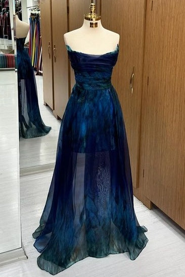 Beautiful Strapless Floor-Length A-Line Tulle Prom Dresses