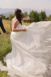 White V-Neck Strapless Long A-Line Tulle Wedding Dresses