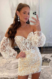 Elegant White Strapless Sweetheart Long Sleeves Homecoming Dresses with Appliques