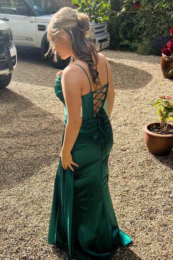 Dark Green Plus Size V-Neck Satin Prom Dresses with Beads