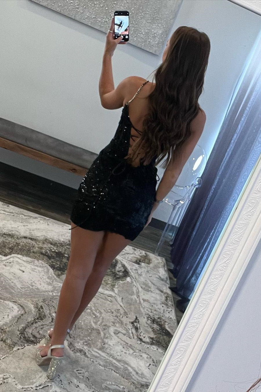 Black Trendy Sequined Bodycon Spaghetti Straps Short Homecoming Dresses with Beads