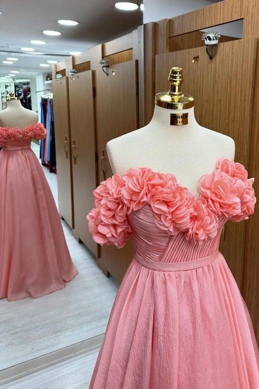 Exquisite Strapless Sweetheart Floor-Length A-Line Tulle Prom Dresses with Flowers