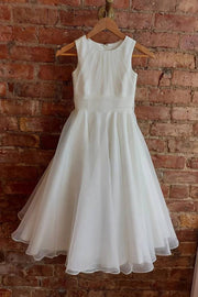 A-Line Tulle Sleeveless Jewel Neck Flower Girl Dresses