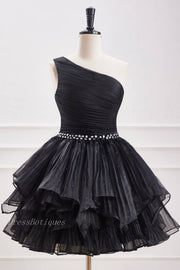 Sexy Black One-Shoulder A-Line Satin Short Tulle Homecoming Dresses with Sash