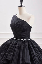 Sexy Black One-Shoulder A-Line Satin Short Tulle Homecoming Dresses with Sash