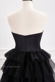 Black Strapless Sweetheart A-Line Ruffles Tulle Homecoming Dresses