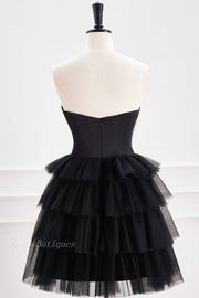 Black Strapless Sweetheart A-Line Ruffles Tulle Homecoming Dresses