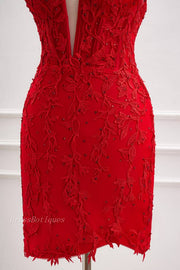 Red Halter Bodycon Homecoming Dresses with Appliques