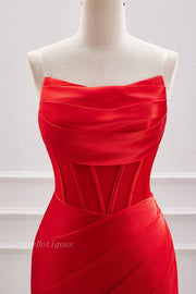 Red Strapless Pleated Bodycon Short Satin Homecoming Dresses