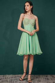 A-Line Strapless Knee-Length Chiffon Bridesmaid Dresses with Sequins