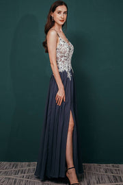 Dark Navy Chiffon Bridesmaid Dresses V-Neck A-Line Lace Spaghetti Straps with Slit