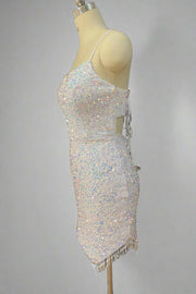 Iridescent V-Neck Tight Sequined Sleeveless Short Homecoming Dresses