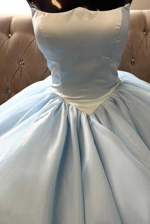 Stylish Ball Gown Tulle Strapless Satin Prom Dresses