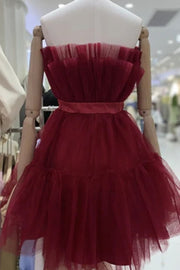 Burgundy Strapless Short A-Line Tulle Homecoming Dresses with Sash