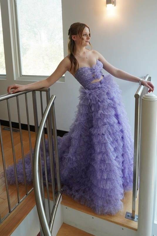 Lilac Tiered Strapless Tulle Split Front Prom Dresses with Flower