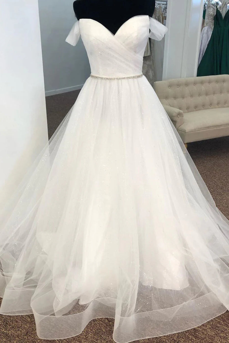 Elegant White V-Neck Off-The-Shoulder A-Line Long Tulle Wedding Dresses