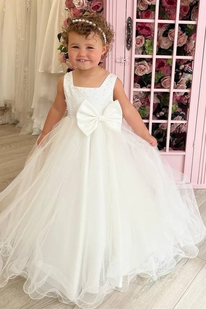 White Beaded Floor-Length Sleeveless Ball Gown Tulle Flower Girl Dresses with Bow