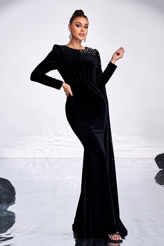 Black Watteau Train Long Sleeves Mermaid Velvet Evening Dresses with Beads