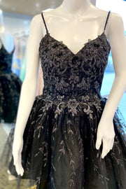 Black Spaghetti Straps Tulle A-Line Short Homecoming Dresses with Appliques