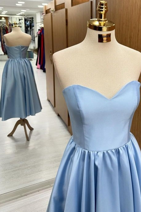 Elegant Strapless Sweetheart A-Line Satin Prom Dresses with Ruffles