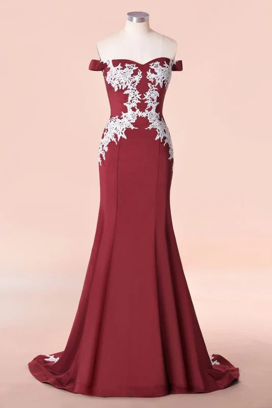 Burgundy Off-The-Shoulder Mermaid Satin Bridemaid Dresses with Appliques