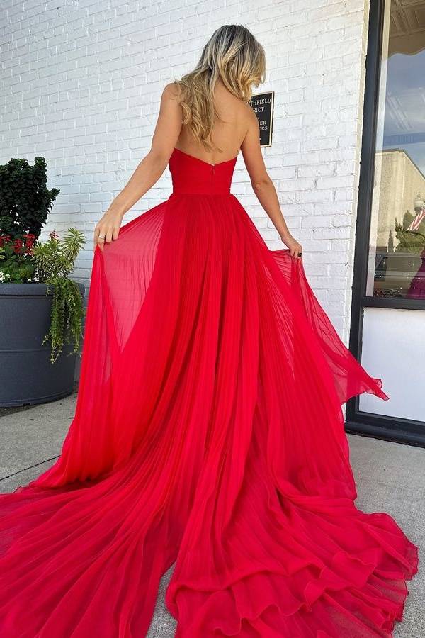 Red Strapless Sweetheart Tulle Split Front Prom Dresses