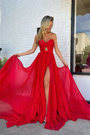 Red Strapless Sweetheart Tulle Split Front Prom Dresses