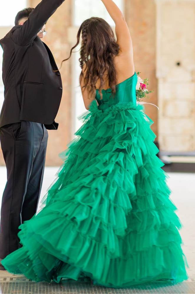 Emerald Tiered Sweetheart Strapless A-Line Ruffles Prom Dresses with Slit