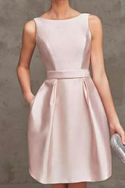 Fabulous Crew Neck Sleeveless Satin A-Line Short Homecoming Dress with Open Back