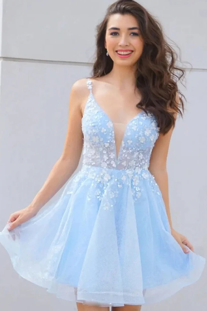 Light Blue V-Neck Sleeveless A-Line Tulle Homecoming Dresses with Appliques