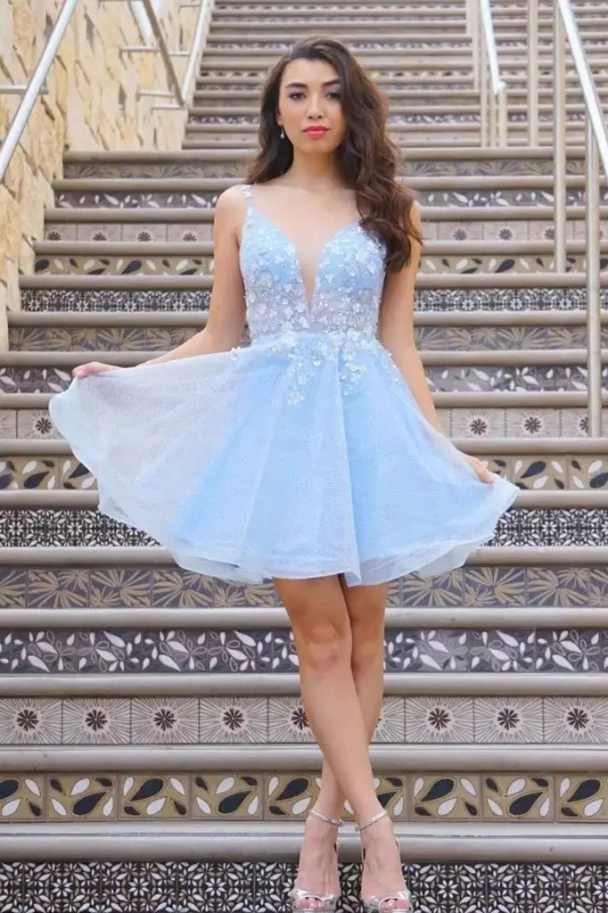 Light Blue V-Neck Sleeveless A-Line Tulle Homecoming Dresses with Appliques