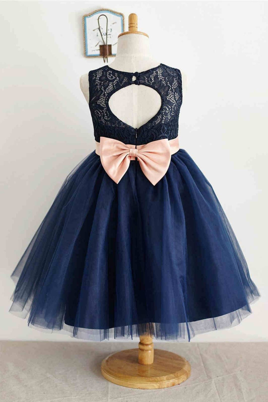 Dark Navy Crew Neck Sleeveless Lace Tulle Flower Girl Dresses with Sash