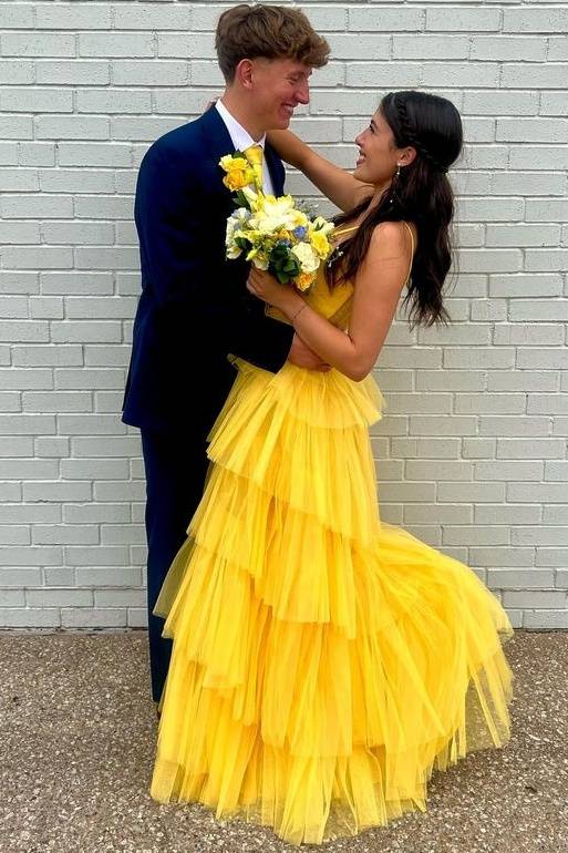 Yellow Spaghetti Straps Tulle A-Line Wedding Dresses Floor-Length Sleeveless